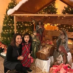 Meet your Posher, Hoang vy